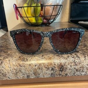 Goodr spider web sunglasses